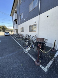 【その他共用部分】 | 敷地内に駐輪場を完備しています！駅まで自転車もおすすめです☆