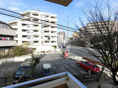 【展望】 | 第２内匠マンション | ２階部分からの眺望です。
前面に建物が無く開放的です。