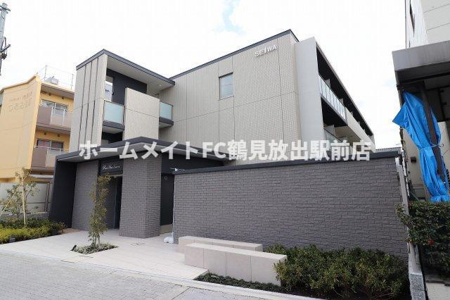 Parvis Flora Tsurumi