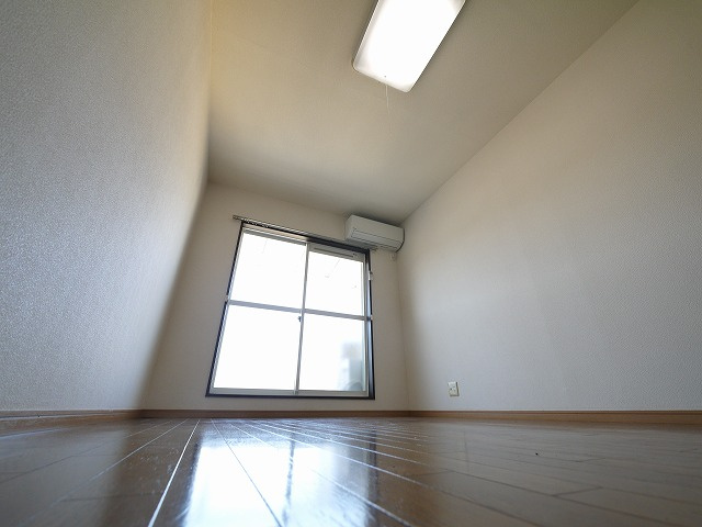 ラ・パストラールの洋室