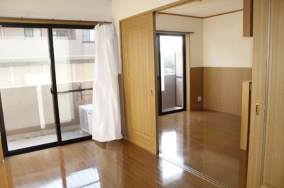 【洋室】 | レアールマンションセレッソA棟