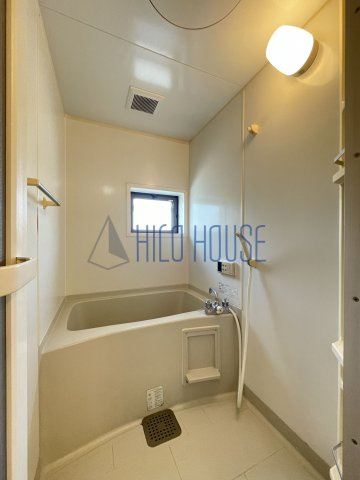 オークヒルズ弐番館の浴室