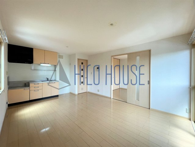 オークヒルズ弐番館の居間・リビング