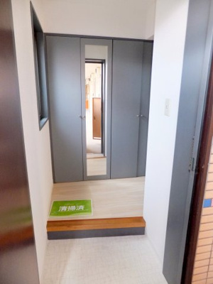 【玄関】 | カーサ白糸台