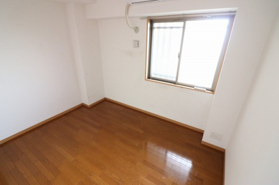 【寝室】 | ラグーザ氏本