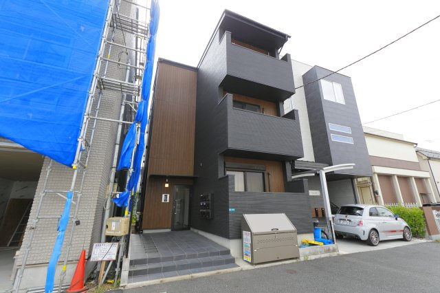 ルネコート京成小岩の外観