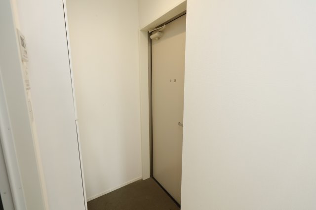 ルネコート京成小岩の玄関