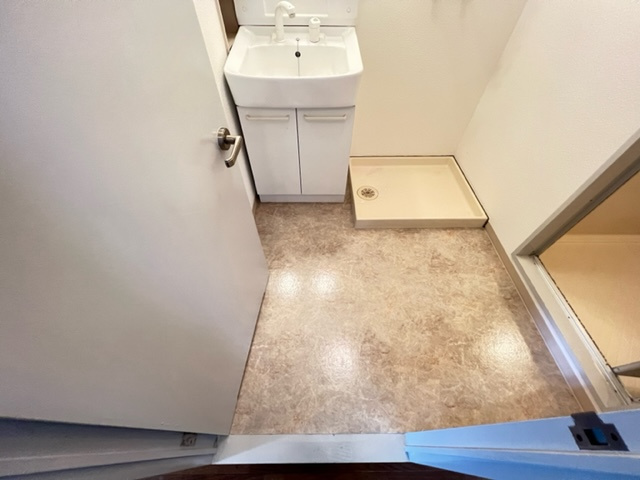 アデューウエダの洗面所