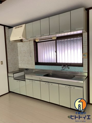 ウイング広川のキッチン