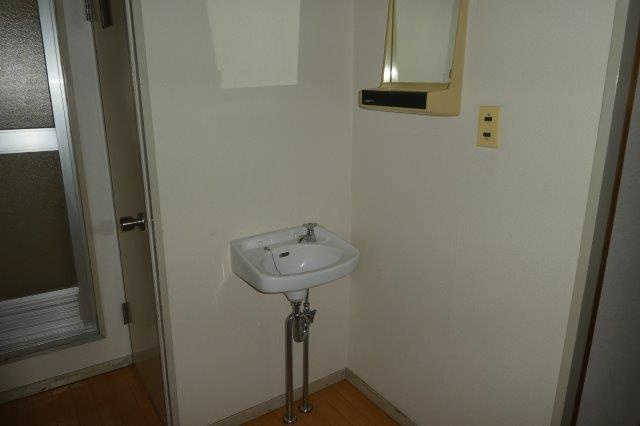 マンションフクミの独立洗面台