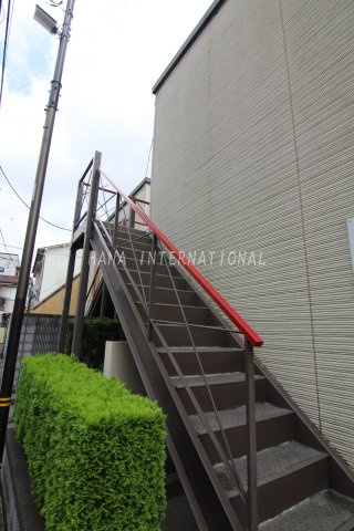 MY・ピュア千住曙町Aのエントランス
