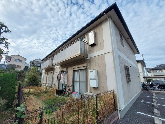 リビングタウン狭山池D棟の外観