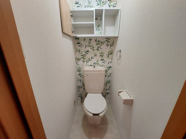 リビングタウン狭山池D棟のトイレ