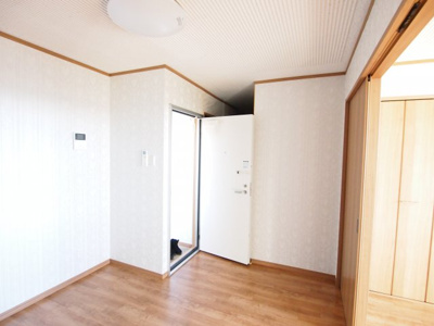 【居間・リビング】 | 一心ビル