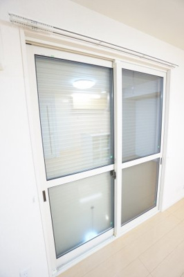 【セキュリティ】 | スプリングフォレストA | ※同物件、反転タイプの写真です。