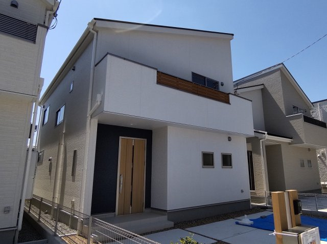 箕面5丁目新築戸建　全4区画【2号棟】の外観