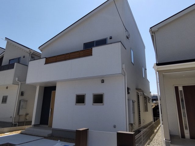 箕面5丁目新築戸建　全4区画【2号棟】の外観