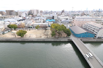 【展望】 | アトレ城東 | バルコニーからの眺望です。
上層階につき見晴らし良好ですよ♪