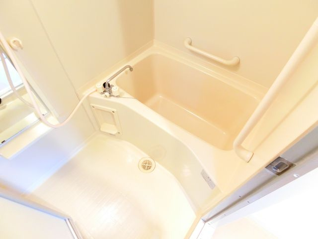 エイチツーオー長野の浴室