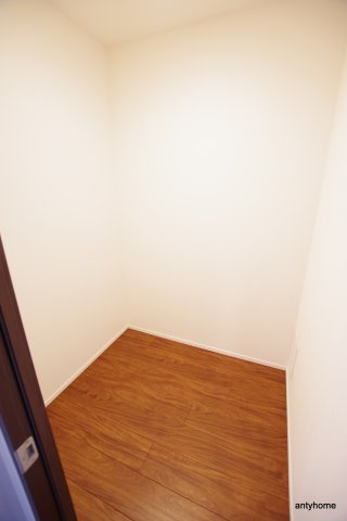 RJR堺筋本町タワー　仲介手数料無料の洋室
