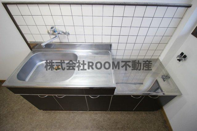 下沖ハイツのキッチン|きれいなキッチンです