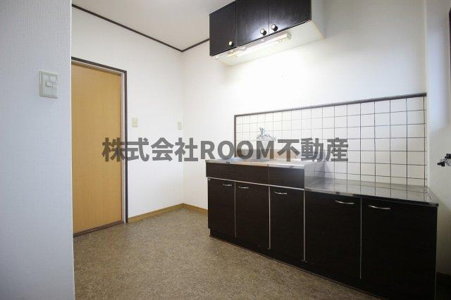 下沖ハイツのキッチン|キッチンでお料理をお楽しみください