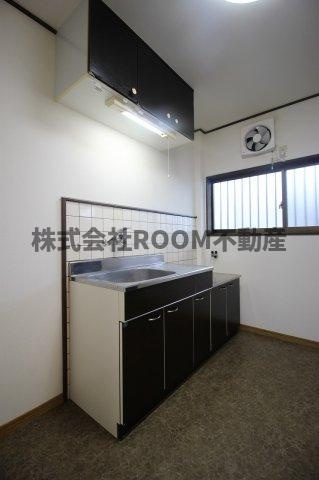 下沖ハイツのキッチン|キッチンでお料理をお楽しみください