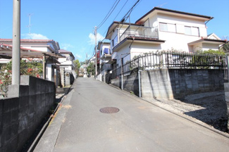 【前面道路含む現地写真】