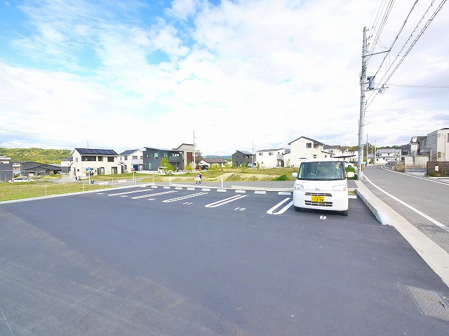 グランドール　ヴィラの駐車場