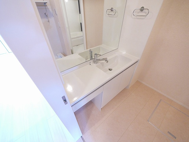 グランドール　ヴィラの洗面所|使いやすい洗面所です