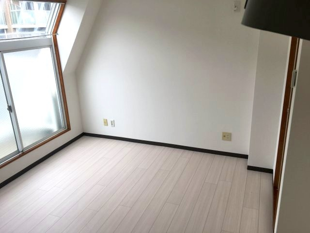 【洋室】 | ティアラおかもと