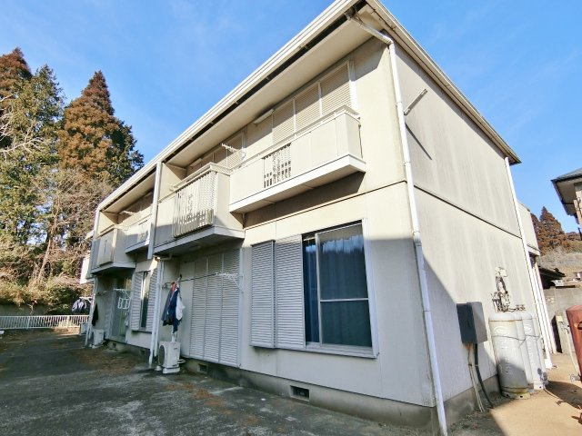 ハイツ板橋の外観