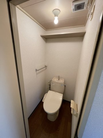 ハイツ板橋のトイレ