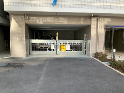 【駐車場】 | セレニテ心斎橋グランデ | 機械式駐車場です♪空き情報は都度お問い合わせください。