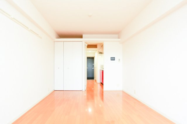 サヴォイ　ザ・リバーテラス　6階の居間・リビング|別号室の写真です。現状優先