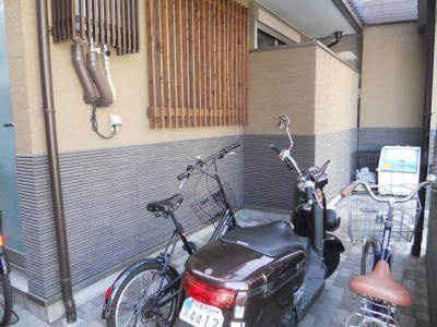 アドミ西院の駐車場|駐輪場