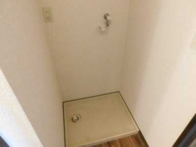 【設備】 | コーポ不二美 | 室内洗濯機置き場