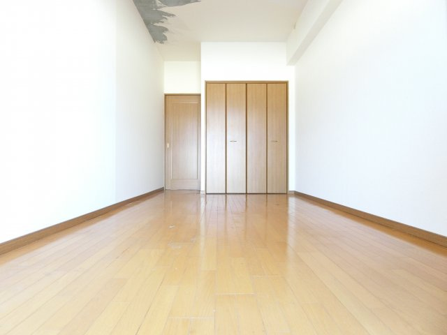 ファーストパレスの寝室