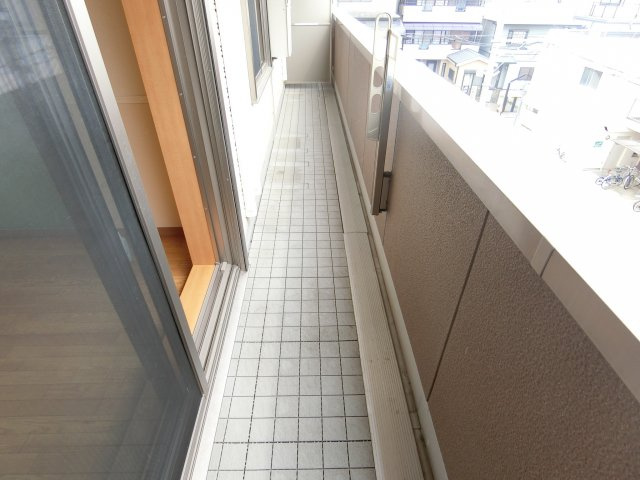 ウィズ・ワンのバルコニー|別部屋写真