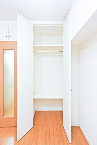 サヴォイレジェント　8階の収納|別号室のものです。現状優先になります。