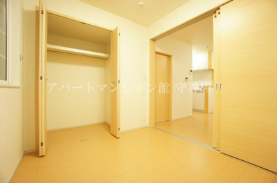 【洋室】 | サンライズ・ヒルズC