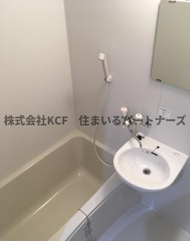 コーポ花水木の浴室|お風呂で日々の疲れを落としましょう