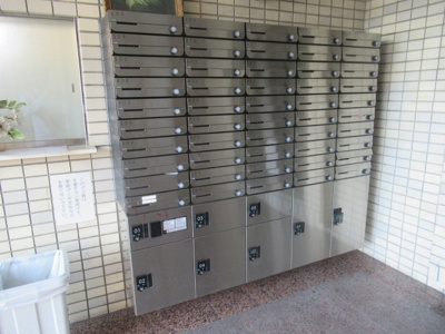 【その他共用部分】 | 福徳ハイツ（俊徳道賃貸） | 宅配ボックスです