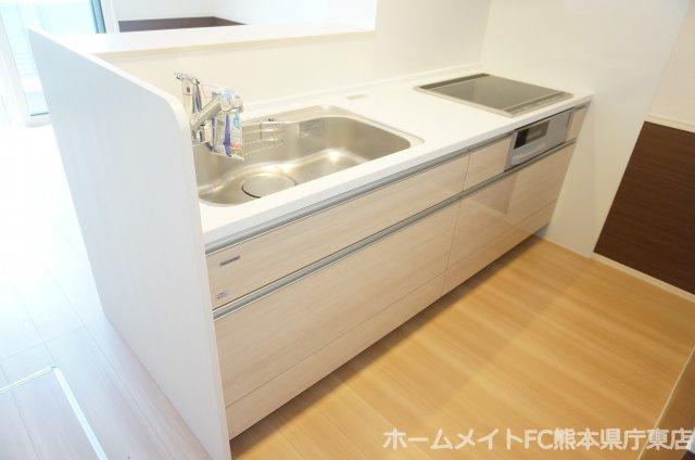 熊本市中央区萩原町のアパートのキッチン