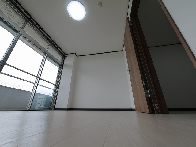 マンション　ヒライの洋室|広々とした洋室です