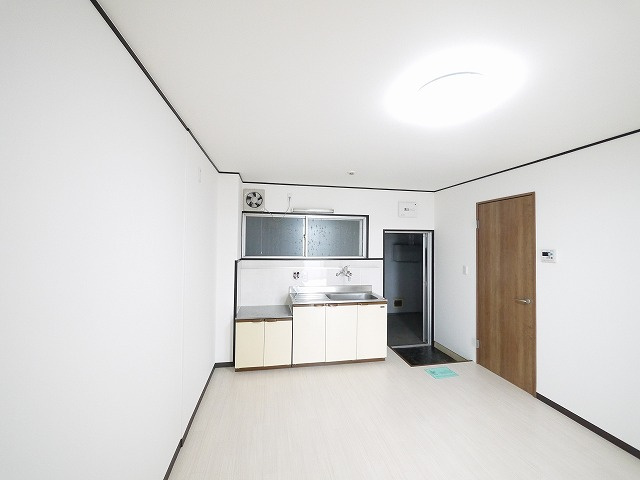 マンション　ヒライの居間・リビング|ゆったり過ごせる居間です