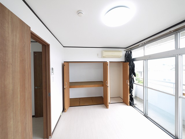 マンション　ヒライの寝室|落ち着いた色調の寝室です