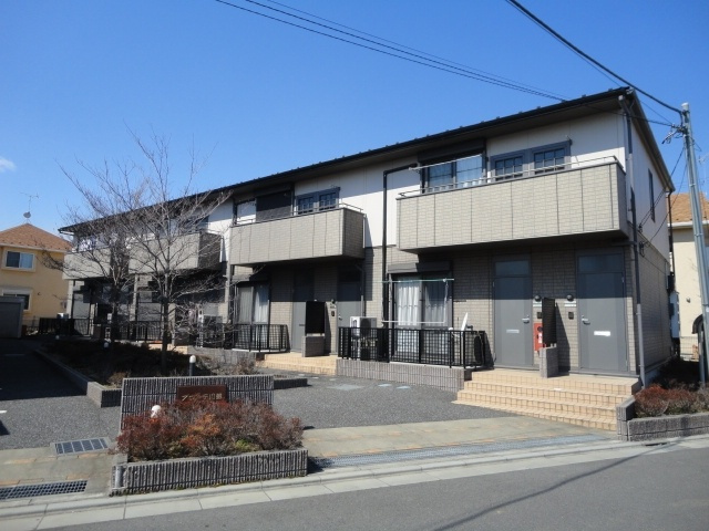 川越市大字吉田のアパートの外観
