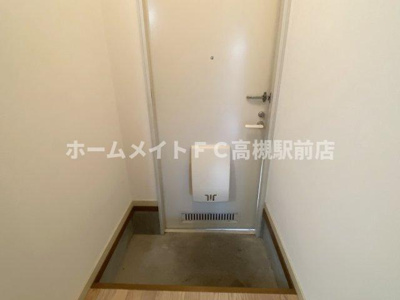 【玄関】 | ファミール城東A棟 | 103号室の写真です。