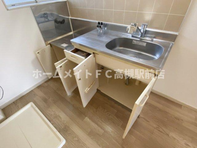 【キッチン】 | ファミール城東A棟 | 103号室の写真です。